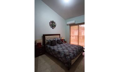 VENTA HERMOSA CASA EN ALTOS DEL ESTE- TOCUMEN