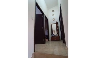 VENTA HERMOSA CASA EN ALTOS DEL ESTE- TOCUMEN