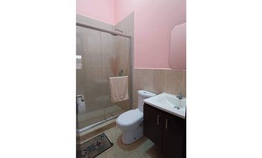 VENTA HERMOSA CASA EN ALTOS DEL ESTE- TOCUMEN