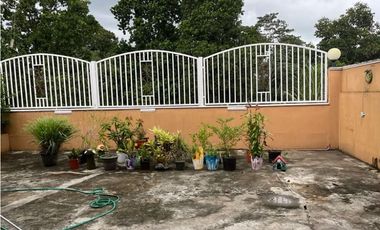 VENTA O ALQUILER DE CASA EN SAN ANTINIO- ALTOS DE LA PRADERAS