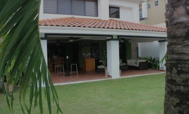 VENTA CASA ALTOS DE PANAM-