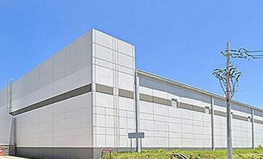 Nave Industrial en  RENTA