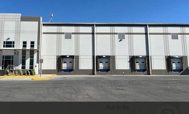 Nave Industrial en  RENTA