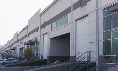 Nave Industrial en  RENTA