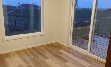 Arriendo casa 3D 2B en nueva Braunau, cercana a Puerto varas 11 min