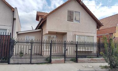 Casa en arriendo en MACHALÍ