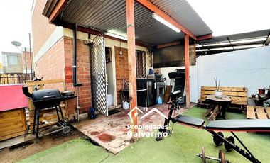 Casa en Venta en Rigoberto Jara 268