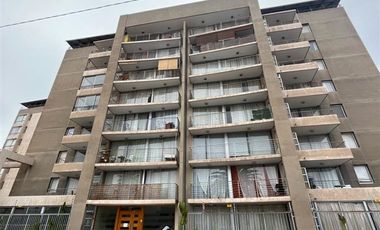 Departamento en Arriendo en Departamento amoblado en arriendo en Condominio Los Gobernantes.