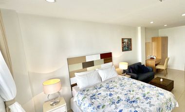 Executive Studio Beachfront