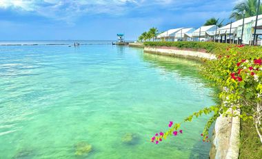 For rent Executive Studio Unit with Balcony & Ocean View, Samal Beach Resort