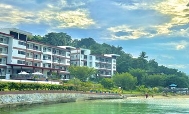 For rent Executive Studio Unit with Balcony & Ocean View, Samal Beach Resort