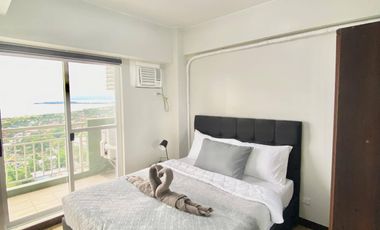 22F, 2BR with Balcony and sea view, Verdon Parc Davao