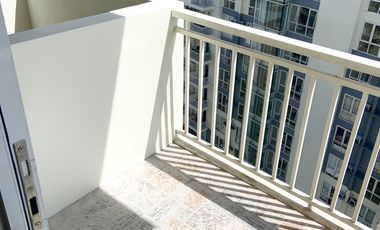 3BR Condo with Balcony bi level near BGC and Ortigas Kasara Pasig for Sale