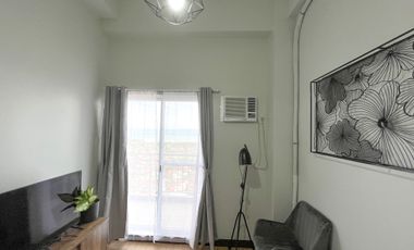 For Rent 3BR, 2 Bathrooms Condo with Balcony and Ocean View in Davao