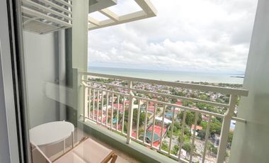 1BR, 1 Bathroom with Balcony and Ocean View Condominium for Rent, Davao City