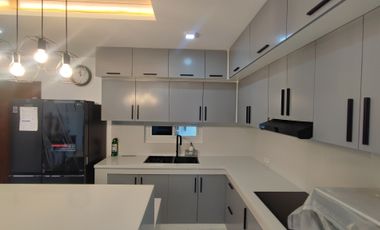 Almost New, Modern Contemporary Home for Sale!