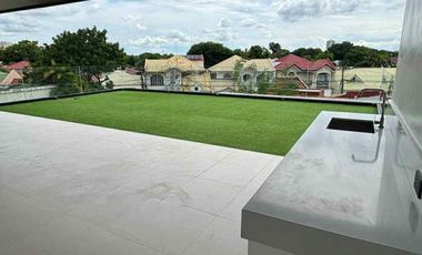 Brand New 3 Storey House and Lot in BF Homes, Paranaque City