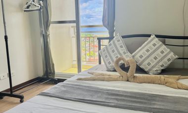 Verdon Parc 15f - 1BR Fully Furnished Unit with Balcony and Samal View