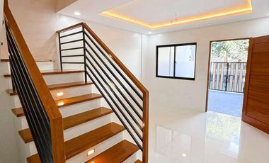 PRE-SELLING: Townhouse For Sale in Agro Homes 2, Moonwalk Village, Las Piñas