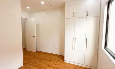 PRE-SELLING: Townhouse For Sale in Agro Homes 2, Moonwalk Village, Las Piñas