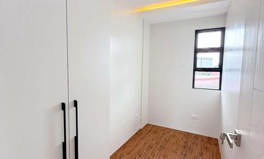 PRE-SELLING: Townhouse For Sale in Agro Homes 2, Moonwalk Village, Las Piñas