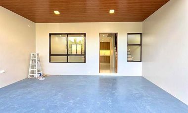 10% DP, 12Mos To Pay: Modern Duplex House For Sale in Pilar Village, Las Piñas