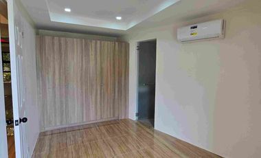 3 Storey Modern Semi Furnished Townhouse for sale in Project 8 Quezon City