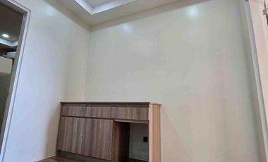 3 Storey Modern Semi Furnished Townhouse for sale in Project 8 Quezon City