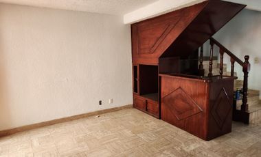 Rento Casa en Parque Residencial Coacalco