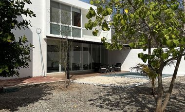 Casa en venta en Privada Paseos del Mayab Conkal