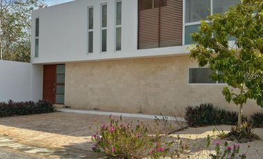 Casa en venta en Privada Paseos del Mayab Conkal