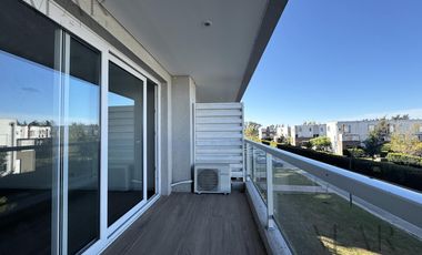 Departamento en alquiler en SkyRoof, 3 amb. Nordelta con balcón terraza