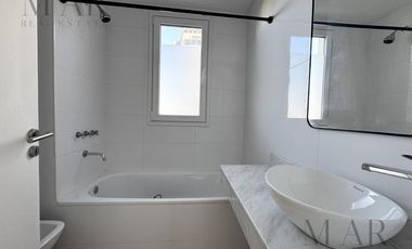 Departamento en alquiler en SkyRoof, 3 amb. Nordelta con balcón terraza