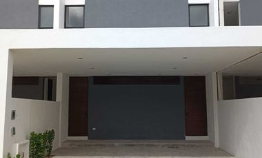 Townhouse de 2 recámaras en Xcanatún