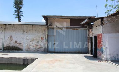 Barrio de El Zapote: Propiedad para desarrollo inmobiliario o bodega.