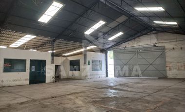 Barrio de El Zapote: Propiedad para desarrollo inmobiliario o bodega.