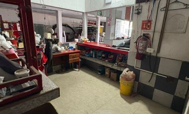 Local comercial dos pisos en col. Centro