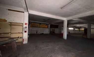 Local comercial dos pisos en col. Centro