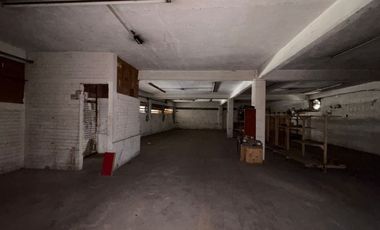 Local comercial dos pisos en col. Centro