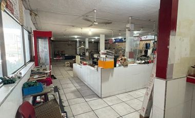 Local comercial dos pisos en col. Centro
