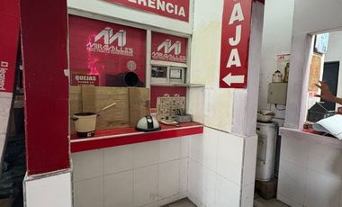 Local comercial dos pisos en col. Centro