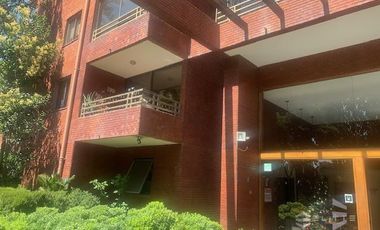 Departamento en arriendo de 2 dormitorios c/ estacionamiento en Barrio Italia
