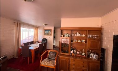 SE VENDE CASA ESQUINA EN VILLA EL INGLES