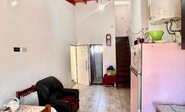 Alquiler- San Roque y Esmeralda - 2 1/2  amb con balcon