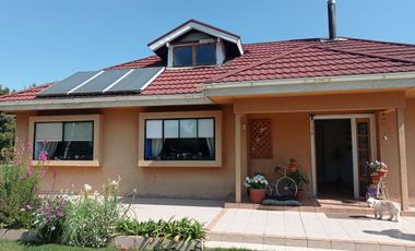 2 casas 2 pisos condominio Malloco 260/4700