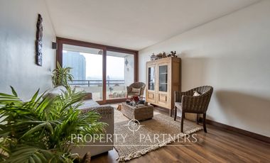 Se vende impecable y cálido Departamento remodelado, en La Reina.