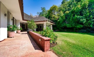 Casa  con precioso jardín en Santa María