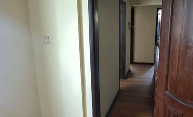 VENTA Casa Principal   Tres Casas Secundarias, Mitad del Mundo