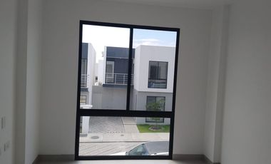 Casa en Alquiler Urb. Narcisa Club EliC