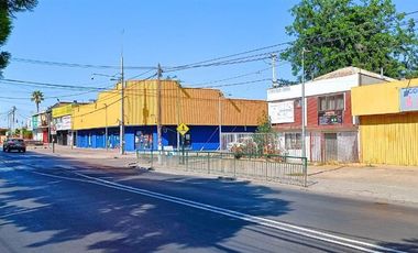Local Comercial en Venta en Av. La Estrella 1022